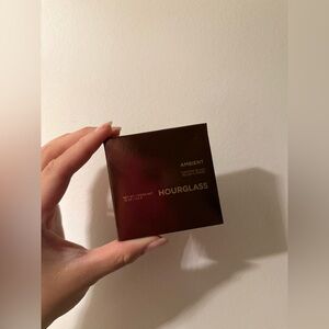 Hourglass ambient blush